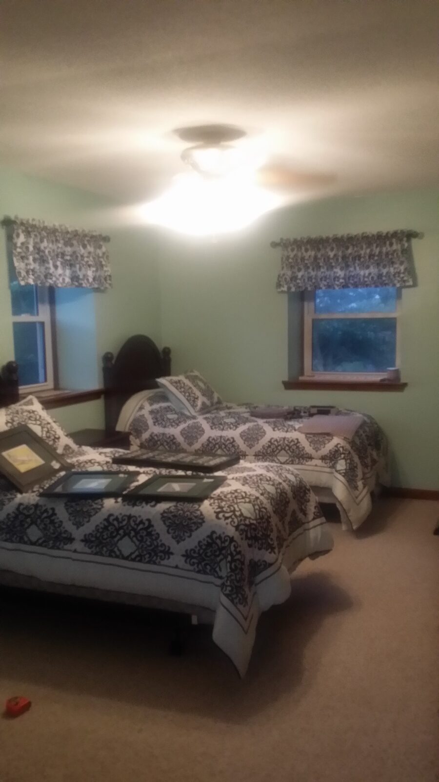 Girl’s Home living space 10